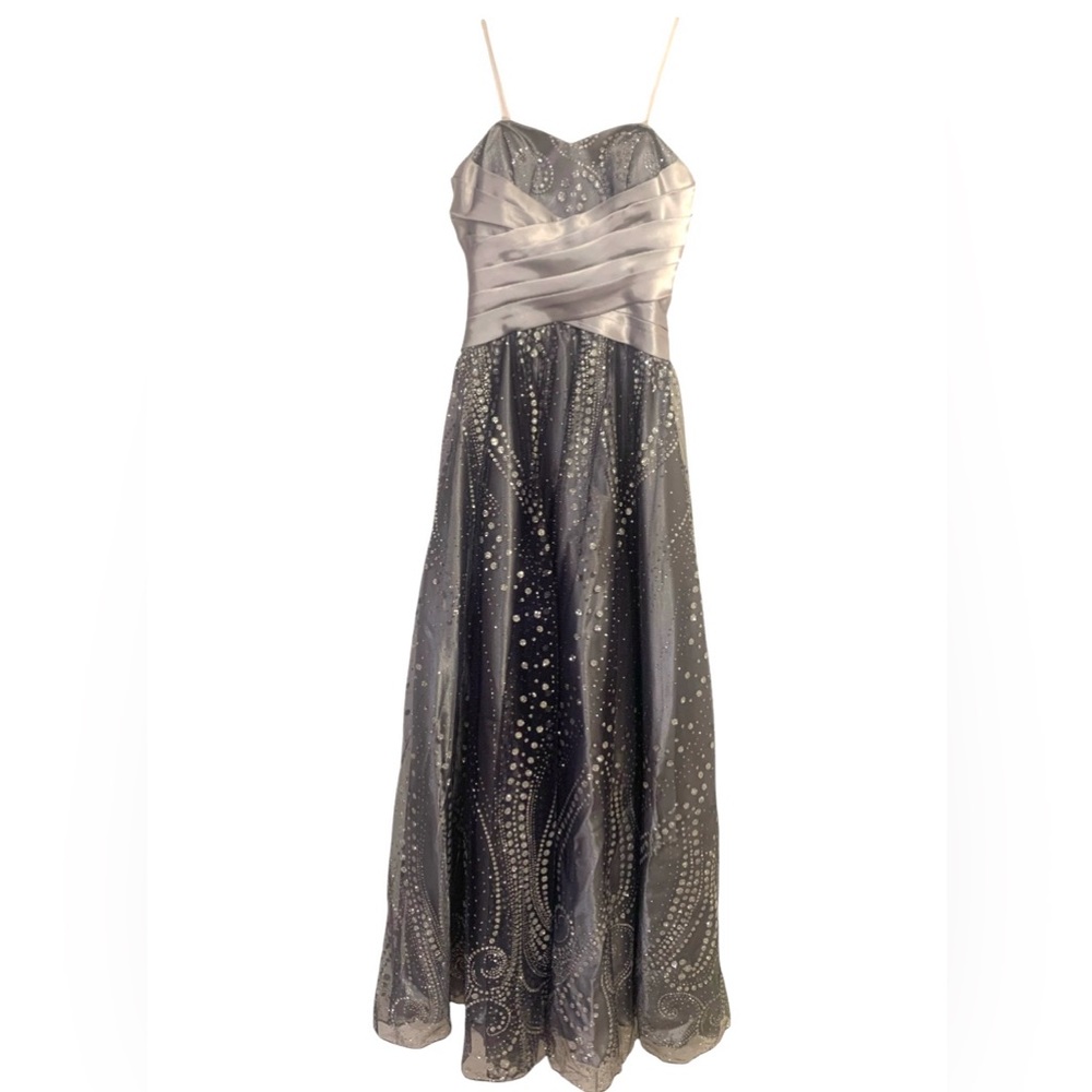 Adrianna Pappel Hailey Logan Prom Gown Silver Satin Glitter Layered Skirt Dress